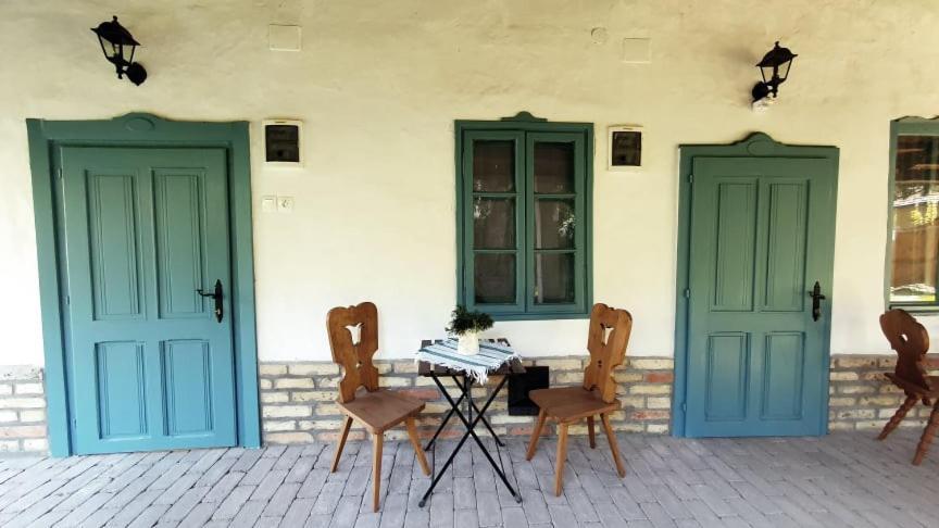 Vankos Vendeghaz Mindszent Buitenkant foto